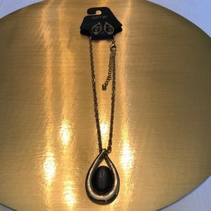 Apt. 9 Necklace and Earrings
